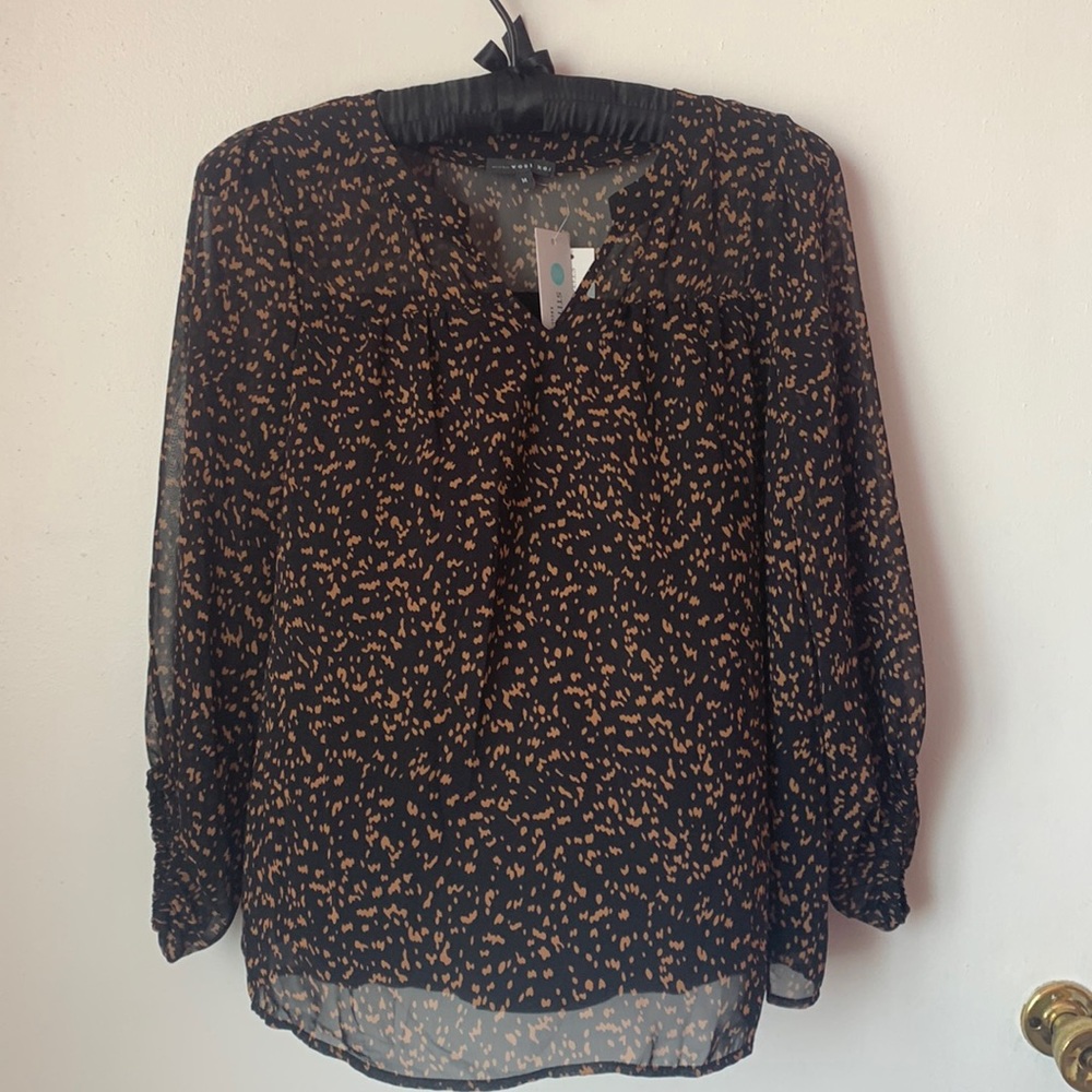 West Kei | Flowy Top | M | New With Tags